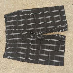 Jones New York stretch Bermuda shorts size 8